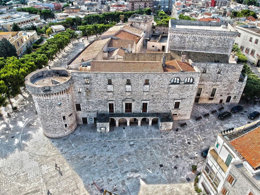 Conversano: Street Food Tour and Chagall Exhibition - Tour Language Options