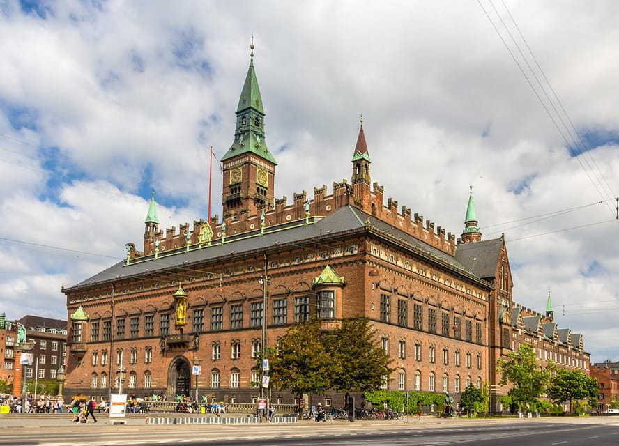 Copenhagen: a Guided Walk for First-Timers in the City - Participant Requirements