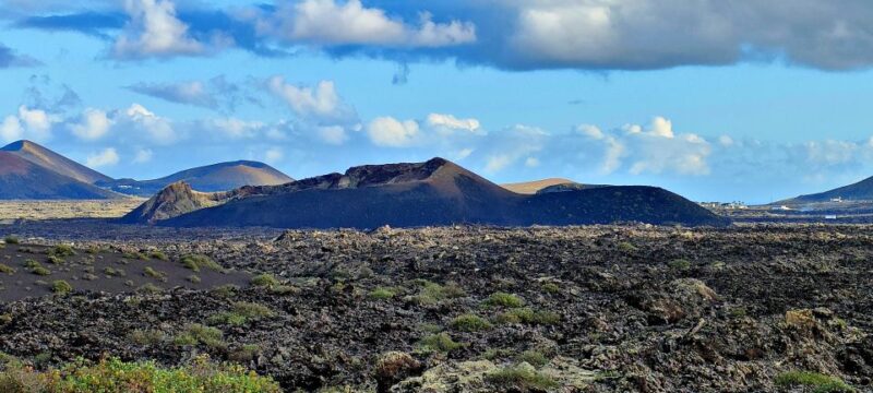 Costa Teguise: E-Bike Tour Among the Volcanoes in Lanzarote - Customer Reviews and Ratings