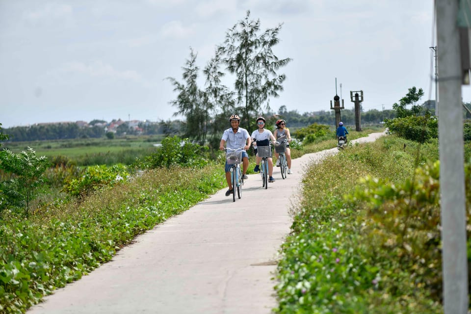 Countryside Bike Tour, Basket Boat and Cooking Class - Local Market Insights