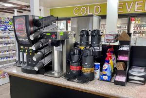 Crater Lake Gateway - Hwy 140 - Dining Options