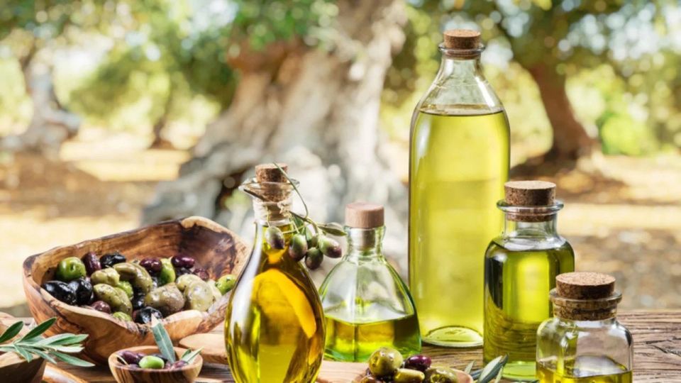 Crete Olive Oil Tasting ,Wine, Raki, and Cretan Food! - Winery