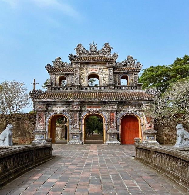 Da Nang/Hoi An: Hue City & Hai Van Pass 1 Day Tour - Culinary Experience