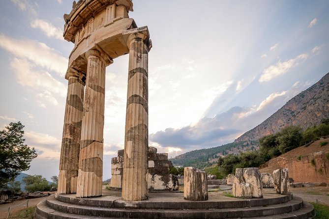 Delphi Full Day Private Trip From Athens With Lunch Overlooking the Sea - Traditional Greek Lunch Experience