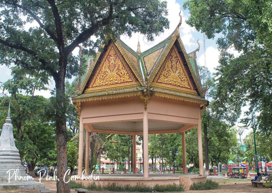 Discover the Best of Phnom Penh, Capital City of Cambodia - Royal Palace Exploration