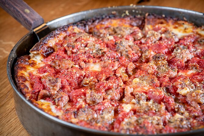 Downtown Chicago Walking Pizza Tour - Traveler Experiences