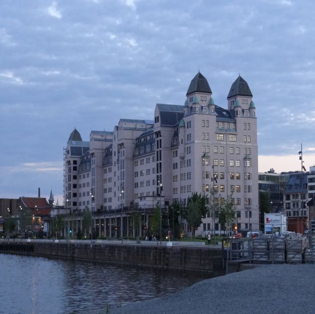 Downtown Oslo: Self-Guided Highlights and History Audio Tour - Inclusions and Requirements