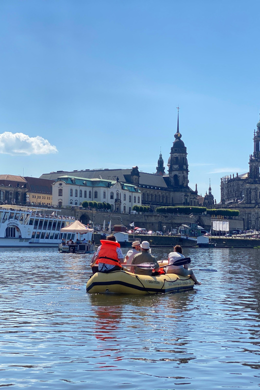 Dresden: Inflatable Boat Tour to Meißen - Arrival at Meißen Beach Bar