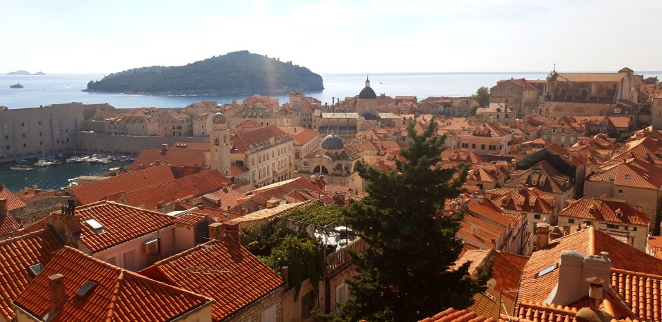 Dubrovnik: Early Bird Walking Tour - Meeting Point and Duration