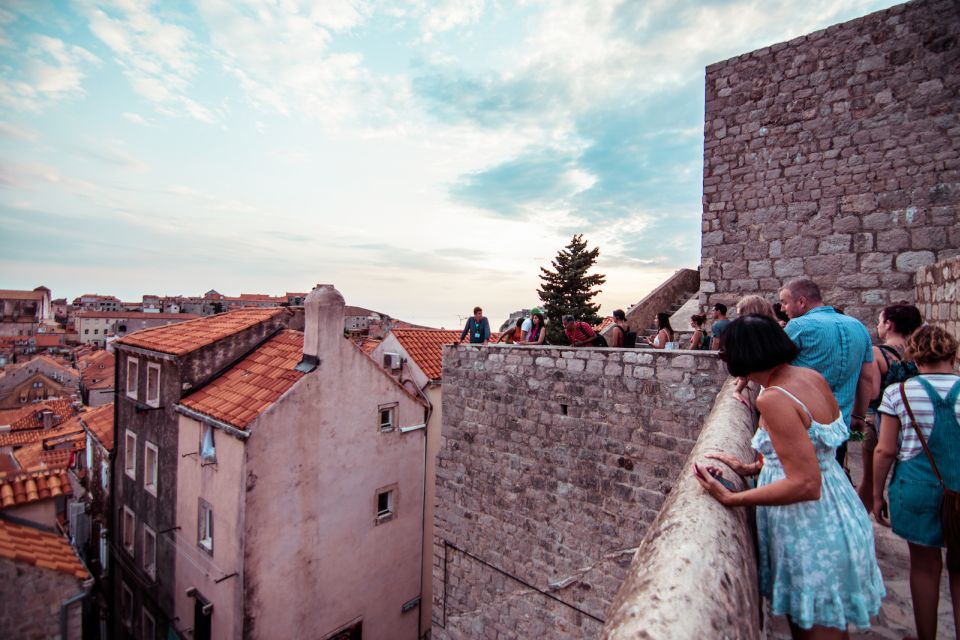 Dubrovnik: Old Town & City Walls Guided Tours Combo - Customer Feedback