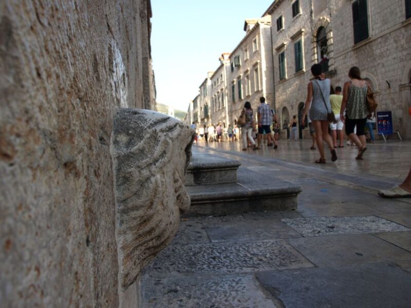 Dubrovnik: Old Town Walk - Learning the Citys History