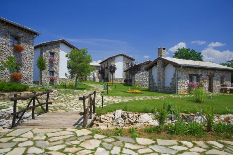 Dubrovnik: Private Tour of Međugorje and Kravice Waterfalls - Customer Reviews and Recommendations