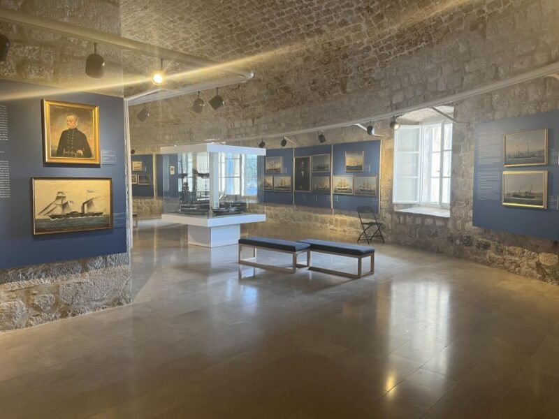 Dubrovnik Walking Tour With 4 Main Museums - Rectors Palace Museum