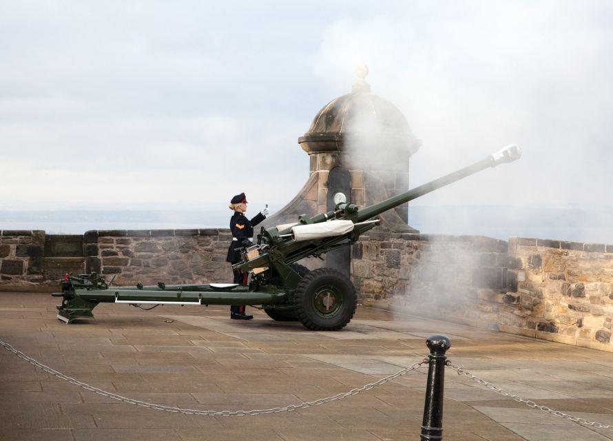 Edinburgh Castle: Guided Tour With Entry Ticket - Tips for Your Visit