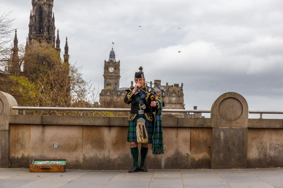 Edinburgh Castle Walking Tour With Skip-The-Line Access - Tips for a Great Experience