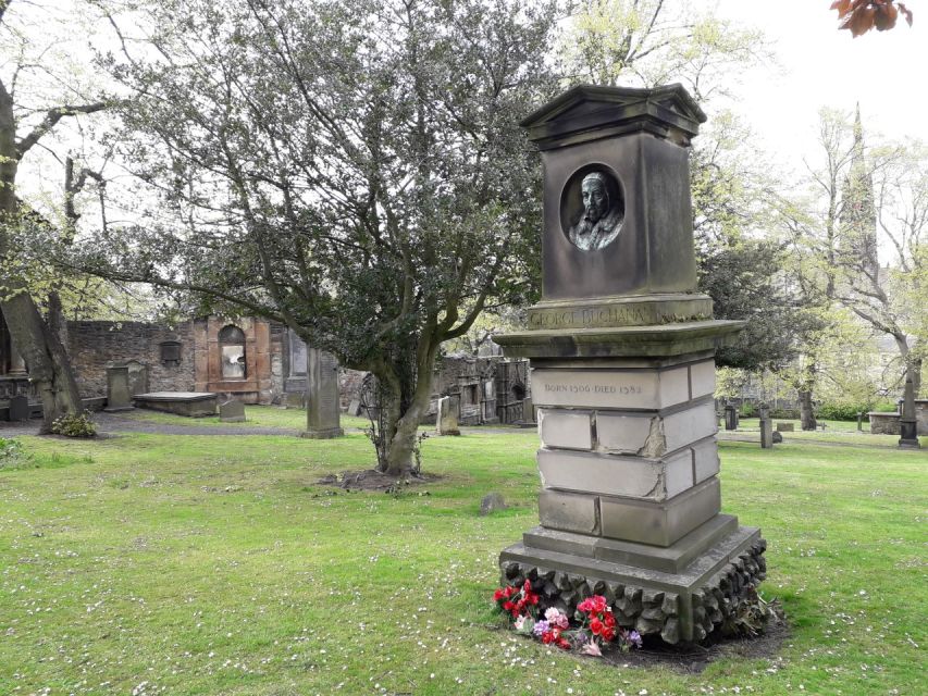 Edinburgh: Greyfriars Kirkyard Tour - Customer Reviews and Ratings