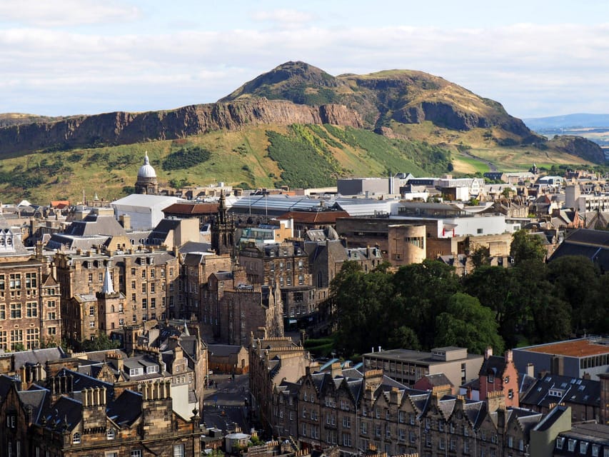 Edinburgh: Guided Arthurs Seat Hike - What to Bring