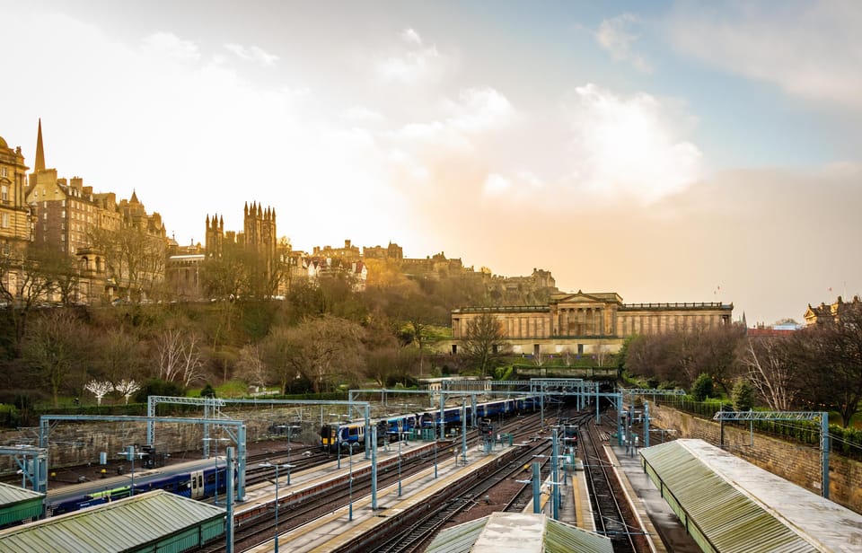 Edinburgh: Harry Potter Tour & Palace of Holyrood Entry - Inclusions and Exclusions