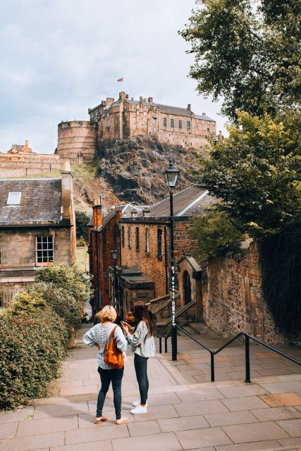 Edinburgh: Private Architecture Tour With a Local Expert - Booking Options