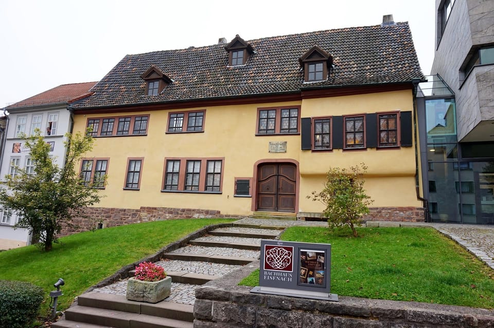 Eisenach - Old Town Private Walking Tour - Black Well Disaster