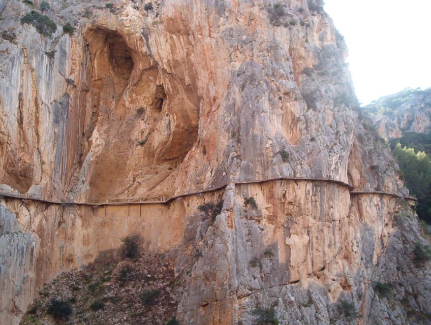 El Chorro: Caminito Del Rey Gorge Route Guided Walking Tour - Frequently Asked Questions