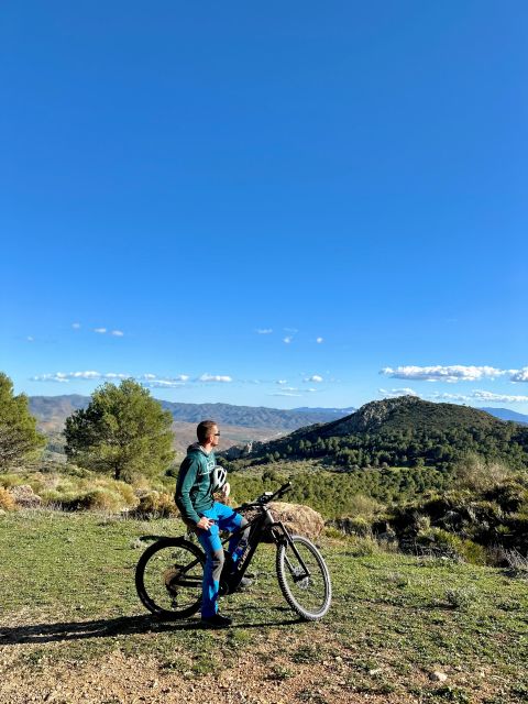 El Chorro: Caminito + Guided Tour With Electric Bike 2h - Suitable for All Levels