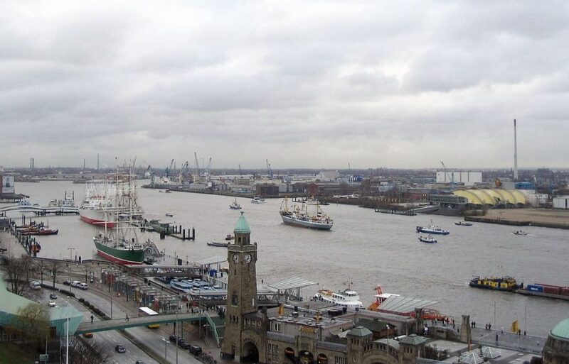 English Harbor&St. Pauli Pay-What-You-Want Walking Tour - Meeting Point and Accessibility