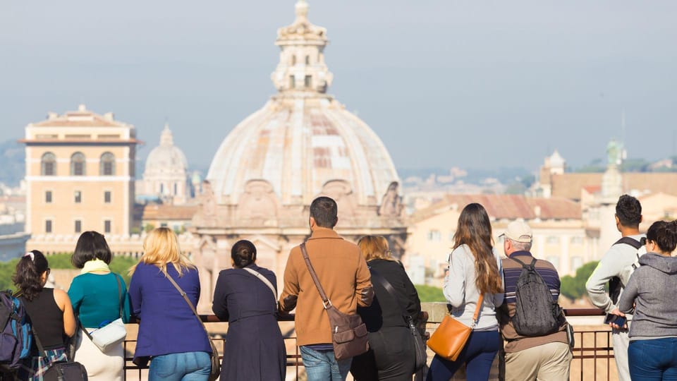 Explore Rome Like a Local: A Walking Tour Experience - Important Tour Details