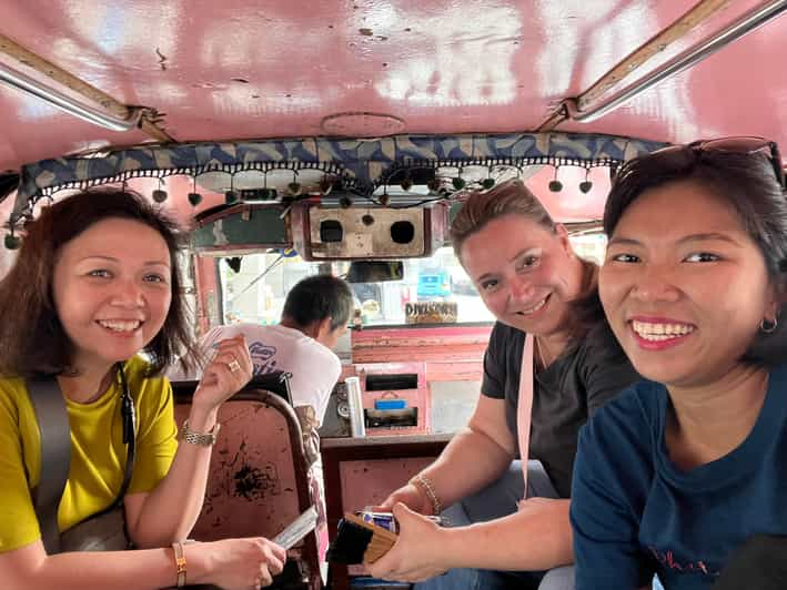 Exploring Manila: A Local Transportation Adventure - Cultural Immersion