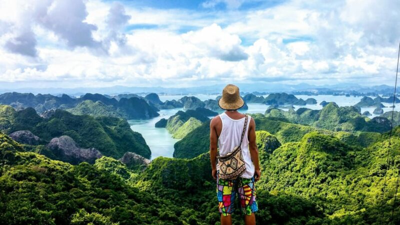 Exploring the Ha Long Bay by Luxurious Cruise - Cruise and Lunch Details