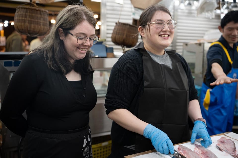 Fish Cutting Class - Participant Requirements