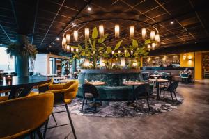 Flonk Hotel Groningen Zuid, BW Signature Collection - Nearby Attractions