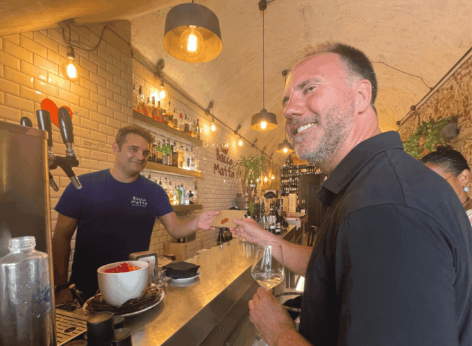Florence: Mystery Walking Tour and Wine Tasting - Wine Tasting