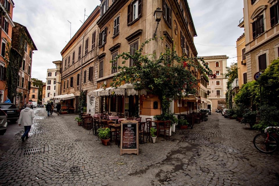 Food and Wine Tour: Ghetto & Trastevere Culinary Adventure - Tasting Experiences