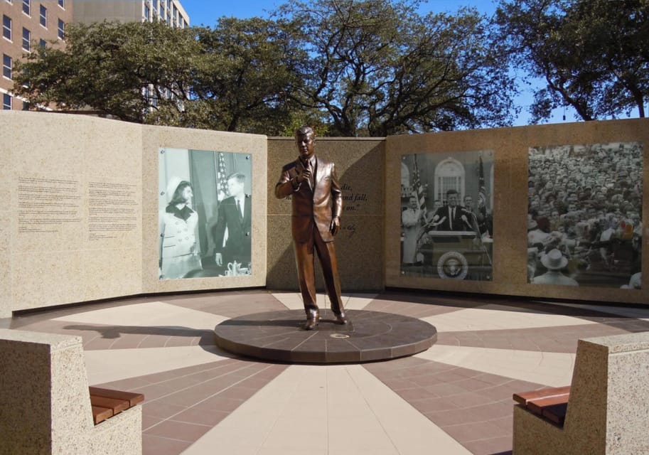 Fort Worth: Sights & Highlights Walking Tour - Multilingual Capabilities