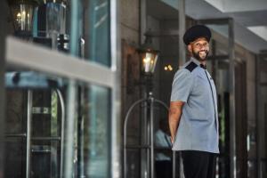 Four Seasons Chicago - Room Types and Amenities