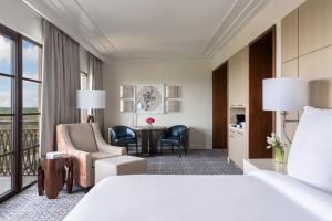 Four Seasons Resort Orlando at Walt Disney World Resort - Pet Policy and Additional Services