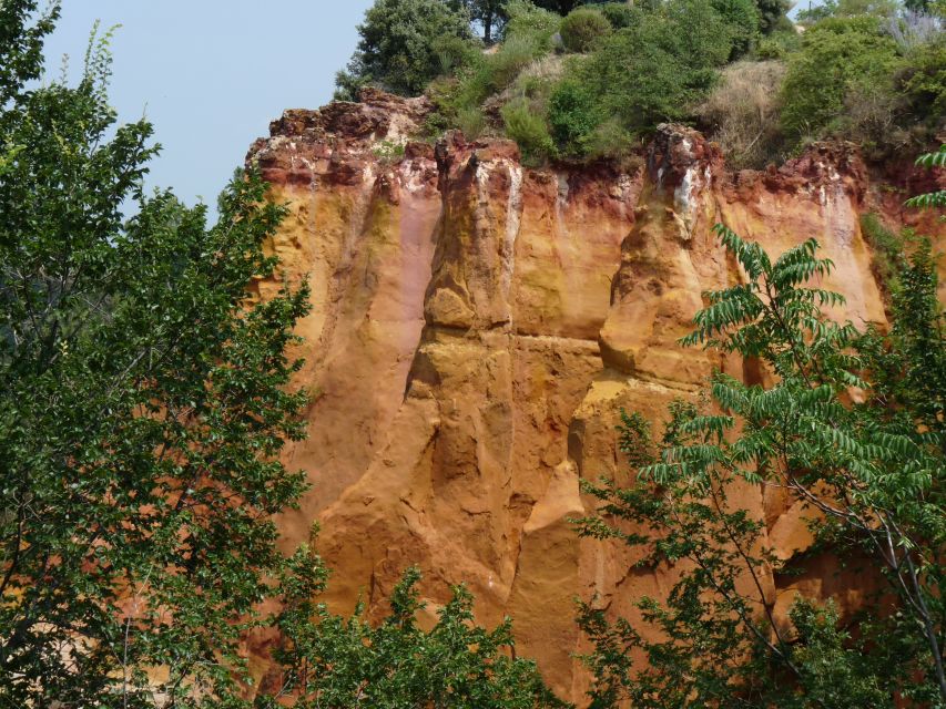 From Aix : Hilltop Villages in Luberon - Booking Information