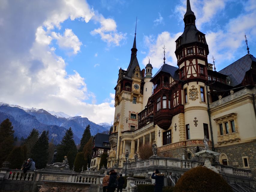 From Bucharest: Bran, Peles Castle & Brasov Private Day Tour - Exploring Brasovs Historic Center