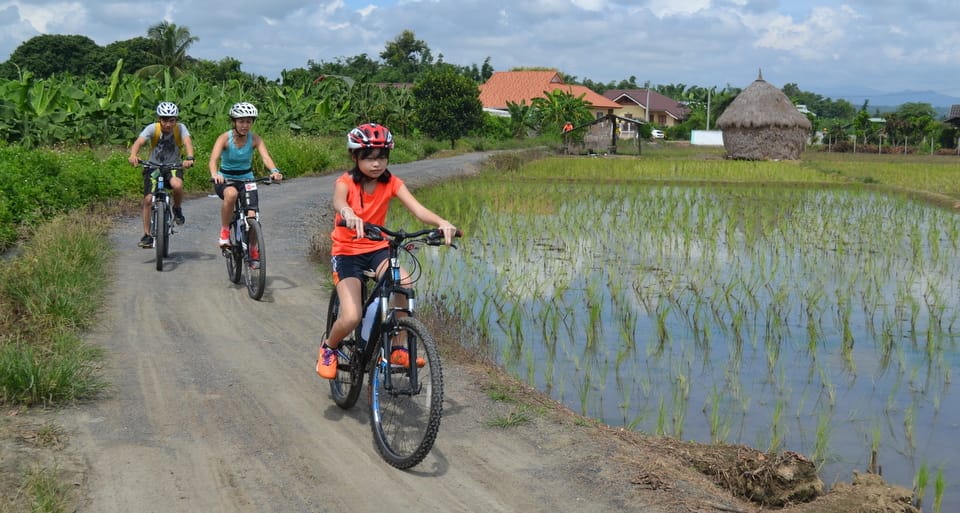 From Chiang Mai: Mae Taeng Valley Hike & Bike Day Trip - Included Transportation and Equipment