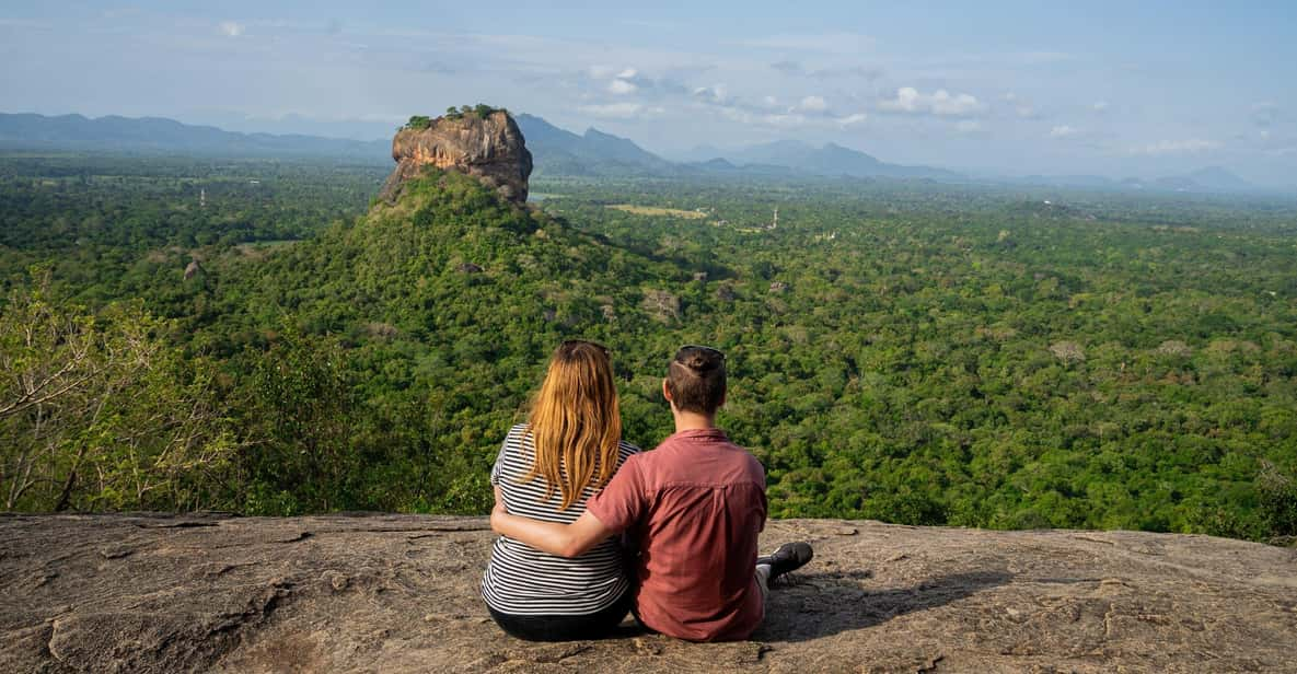 From Colombo: Dambulla and Pidurangala Rock Climb Day Trip - Temples and Landmarks