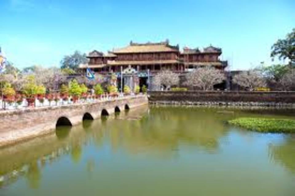 From Da Nang: Imperial City, Hue City Tour - Local Cuisine Experience