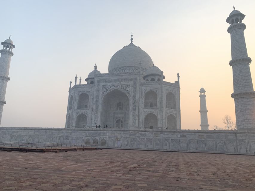 From Delhi : Private Sunrise Tour of Tajmahal - Best Time to Visit