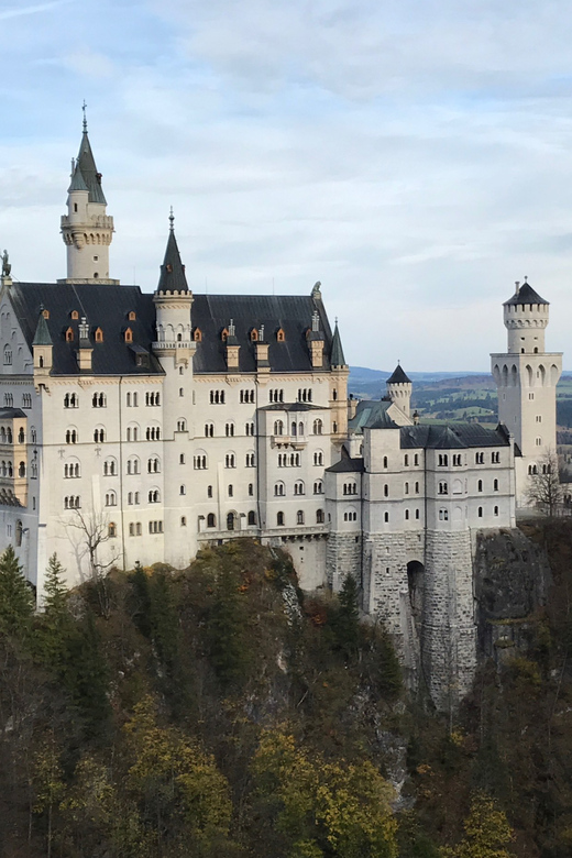 From Garmisch-Partenkirchen: Neuschwanstein Castle Tour - Recommended Attire