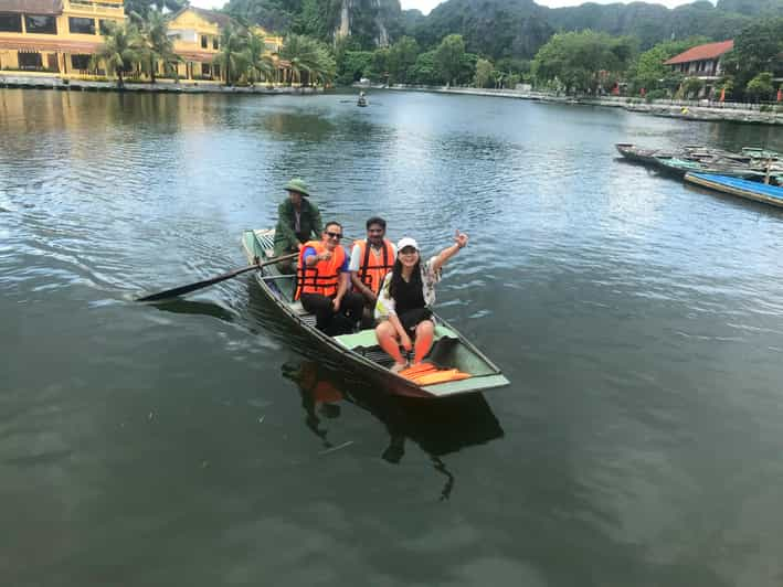 FROM HA NOI: TAM COC - HOA LU - MUA CAVE - FULLDAY TRIP - What to Bring