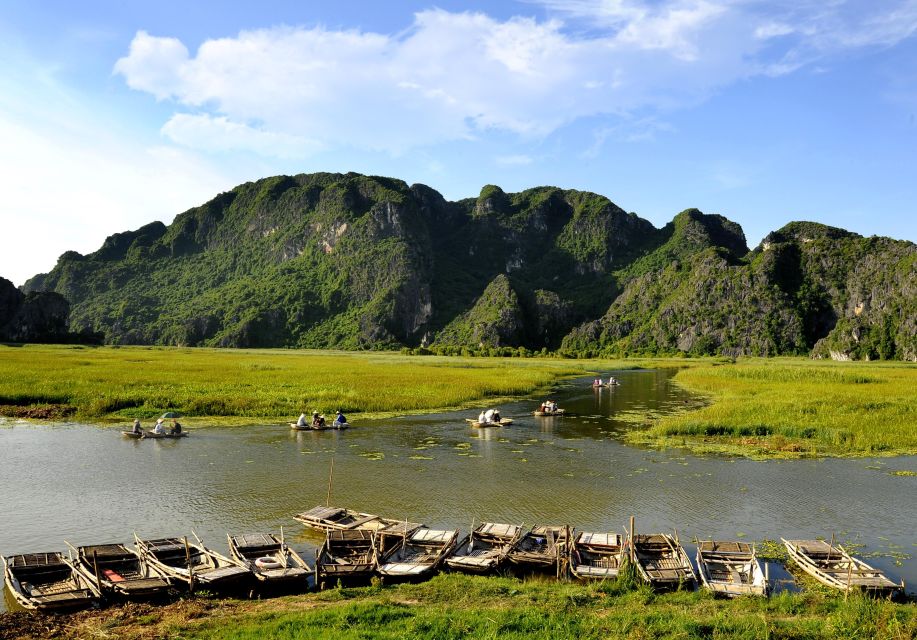 From Hanoi City: Van Long - Hoa Lu - Mua Cave - Hoa Lu Ancient Citadel