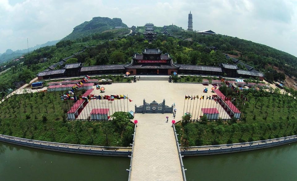 From Hanoi: Ninh Binh Day Trip ( Hoa Lu- Tam Coc- Mua Cave ) - Reasons to Book the Tour