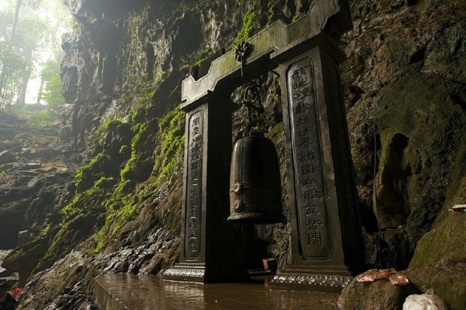 From Hanoi: Perfume Pagoda Tour and Yen Stream Boat Ride - Preparing for the Tour