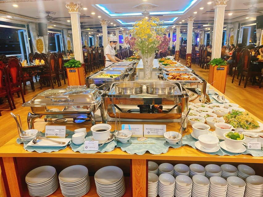 From Ho Chi Minh: Dinner on Cruise Saigon River - Inclusions and Amenities