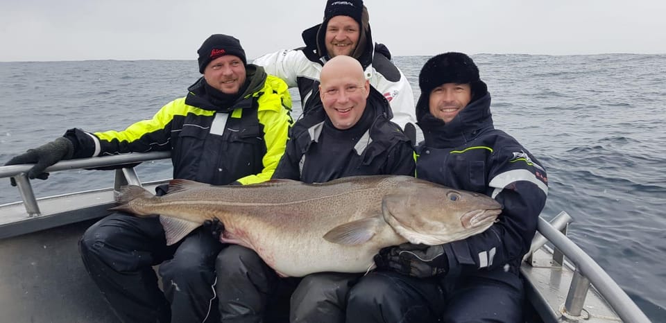 From Honningsvåg: North Cape Private Fishing Boat Trip - Fishing Techniques and Equipment